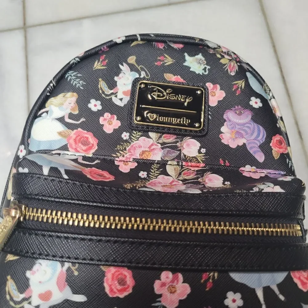 Disney Loungefly Women's Black Floral Print Zipper Around Backpack Rare HEART